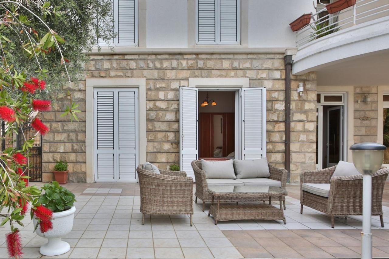 Royal Holiday Apartments Sveti Stefan Ngoại thất bức ảnh