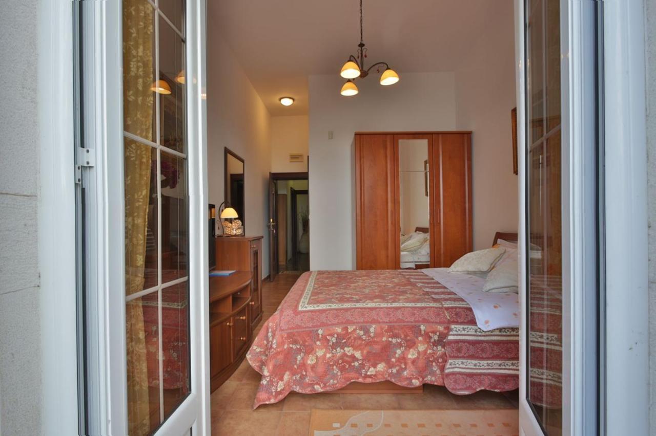 Royal Holiday Apartments Sveti Stefan Ngoại thất bức ảnh