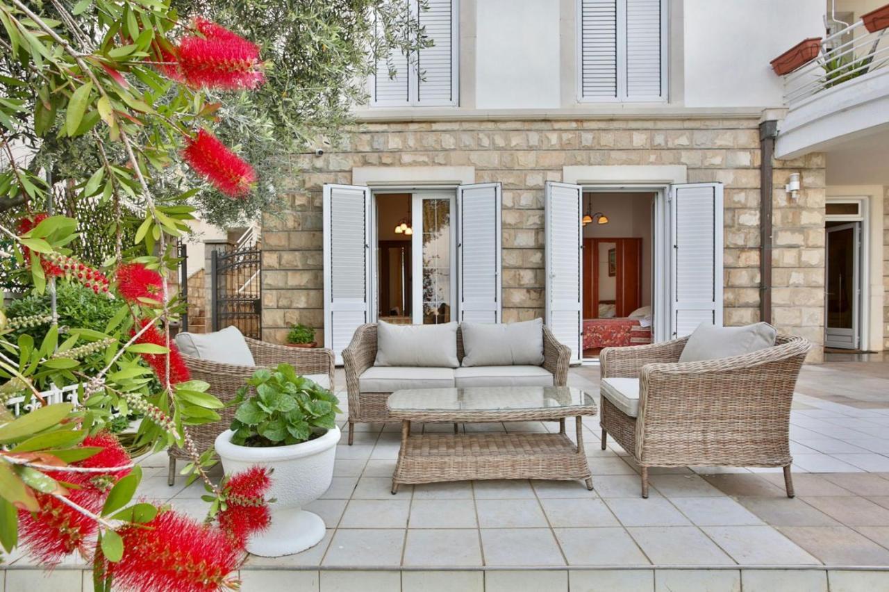 Royal Holiday Apartments Sveti Stefan Ngoại thất bức ảnh