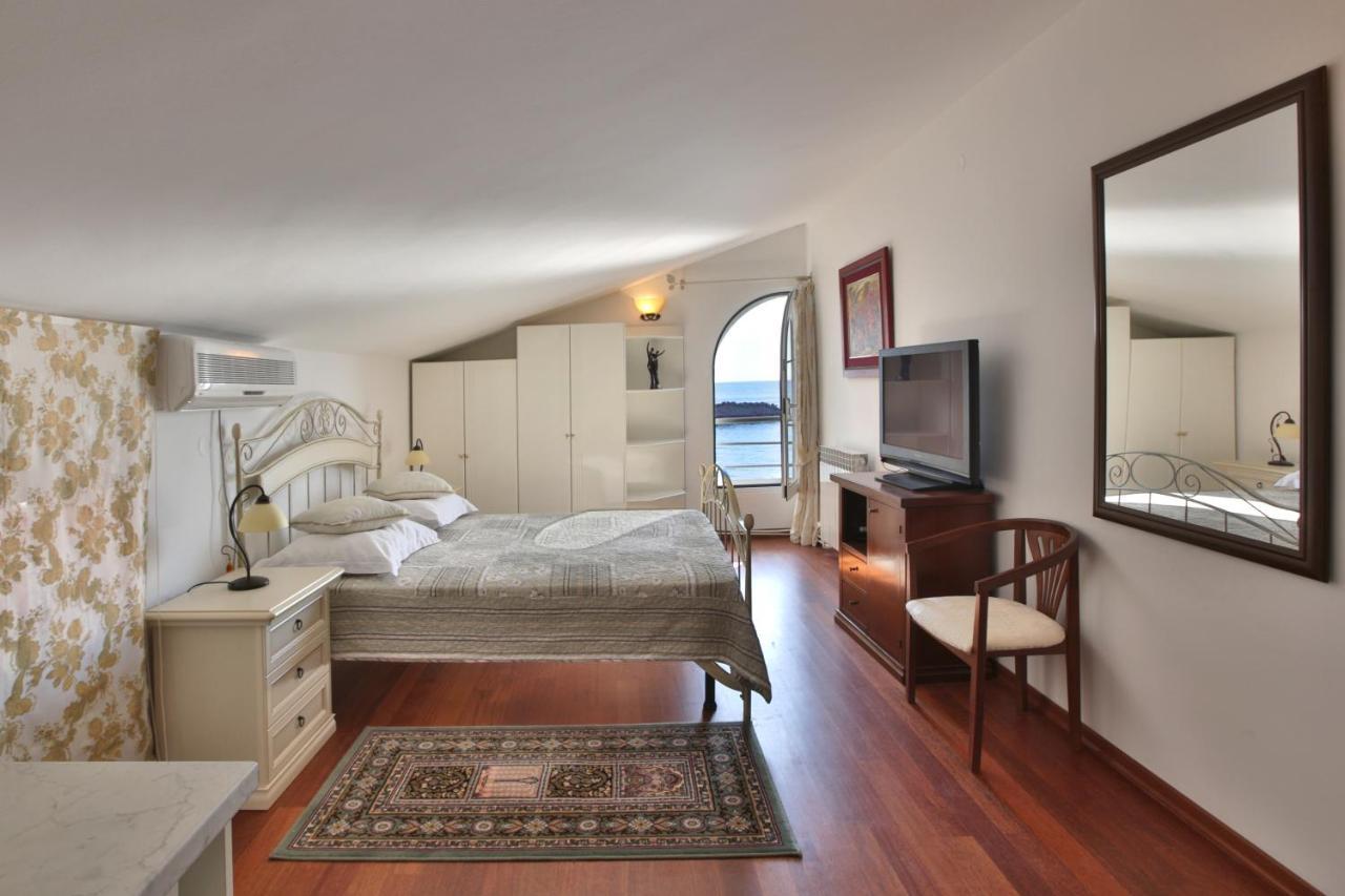 Royal Holiday Apartments Sveti Stefan Ngoại thất bức ảnh