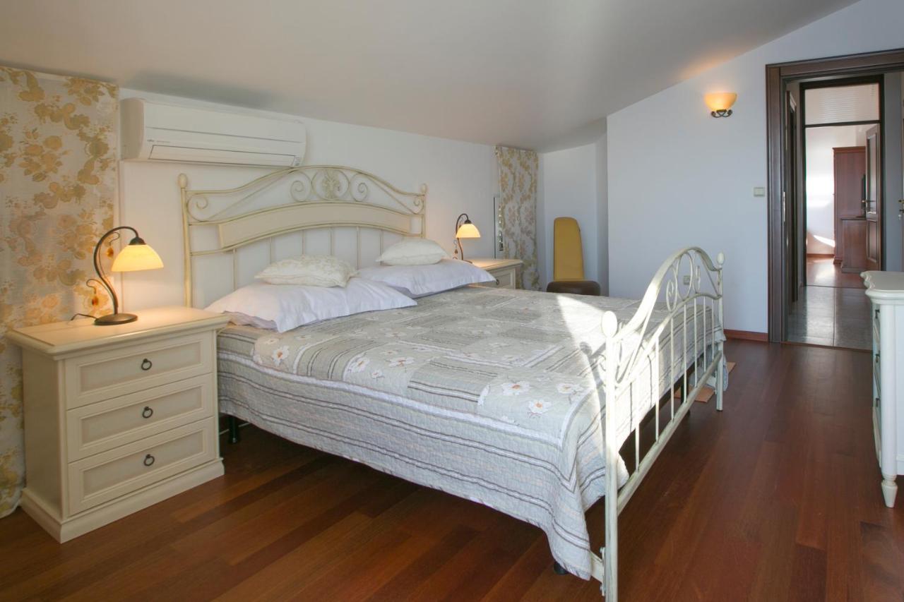 Royal Holiday Apartments Sveti Stefan Ngoại thất bức ảnh