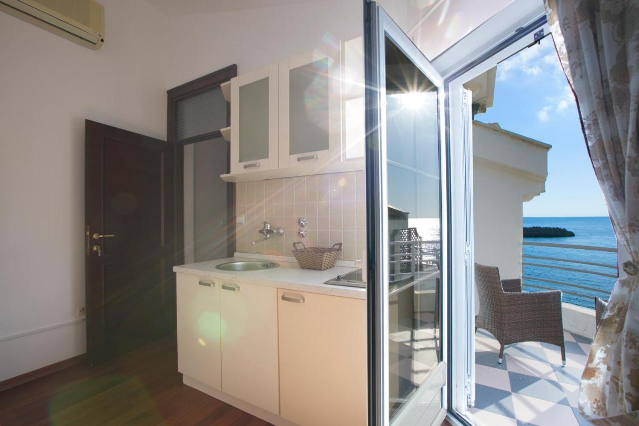 Royal Holiday Apartments Sveti Stefan Ngoại thất bức ảnh