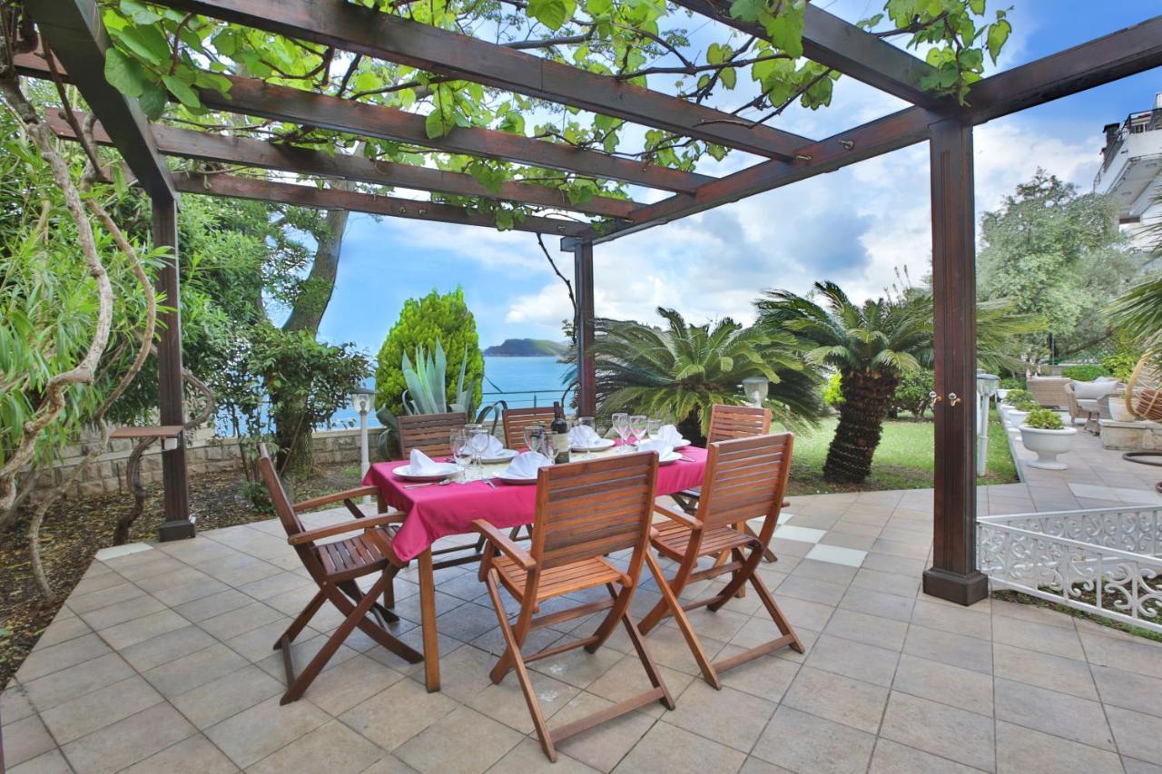 Royal Holiday Apartments Sveti Stefan Ngoại thất bức ảnh