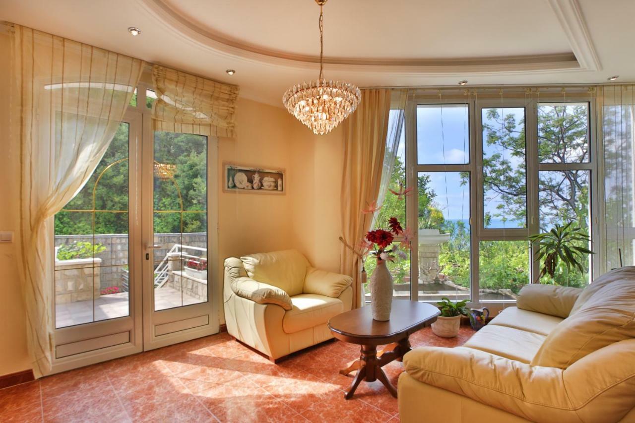 Royal Holiday Apartments Sveti Stefan Ngoại thất bức ảnh
