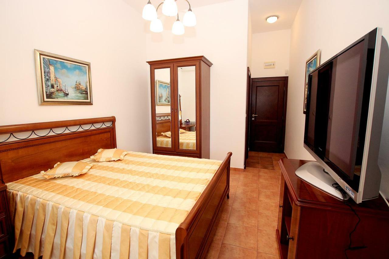 Royal Holiday Apartments Sveti Stefan Ngoại thất bức ảnh